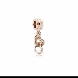 Pandora interlocking love charm